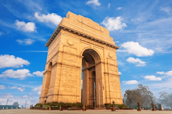 Jaipur to Delhi Taxi Service